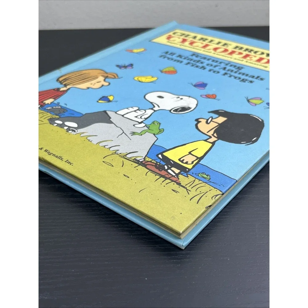 Charlie Brown's Cyclopedia Volume 2 All Kinds of Animals Vintage Hardcover Peanu